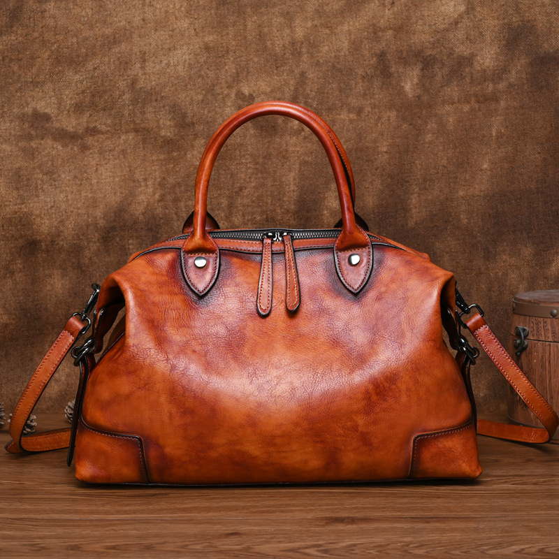 Interior Design High End - LOMCEL TY29: nova bolsa de couro